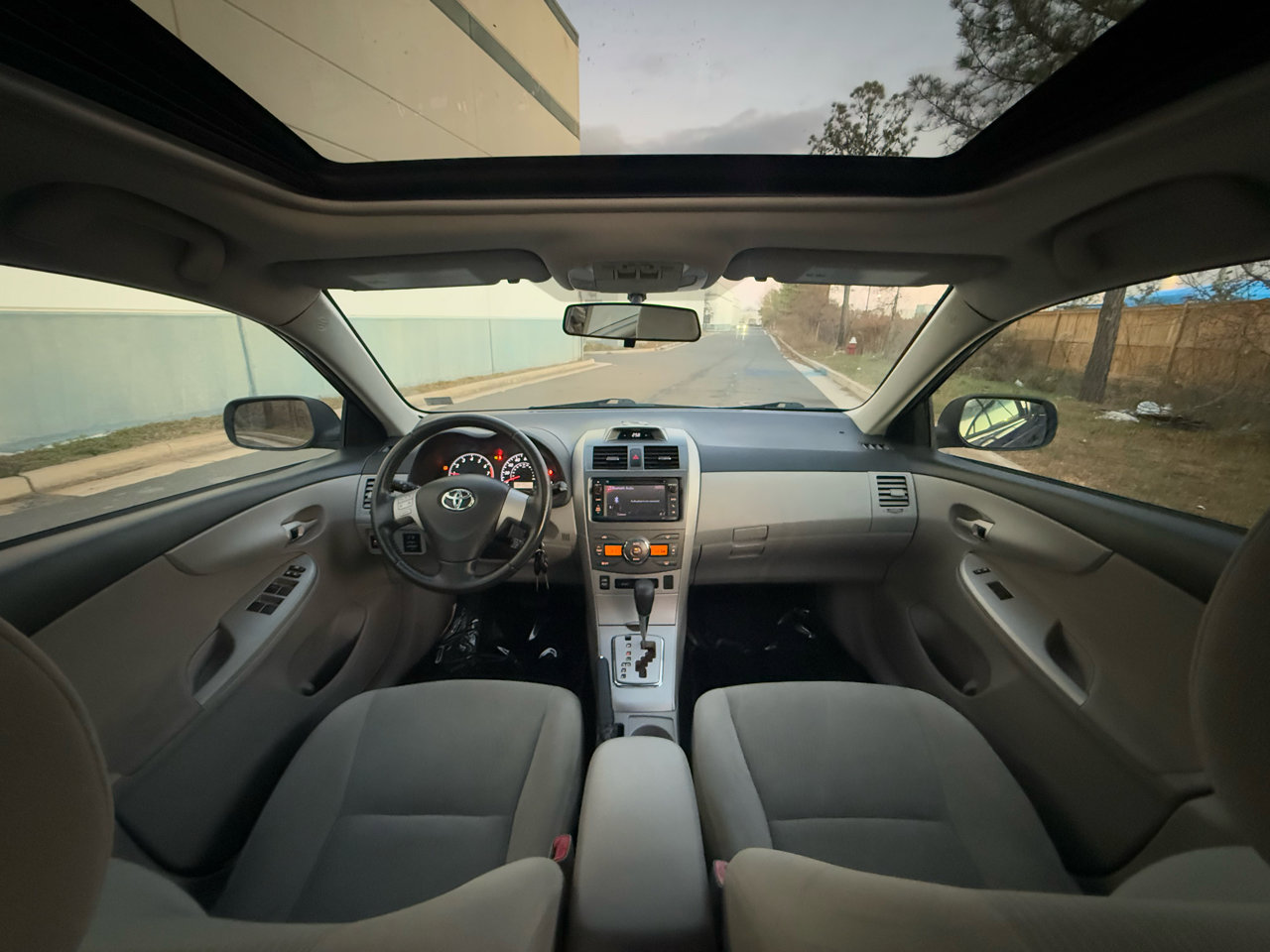 Used 2013 Toyota Corolla LE Special Edition image 21