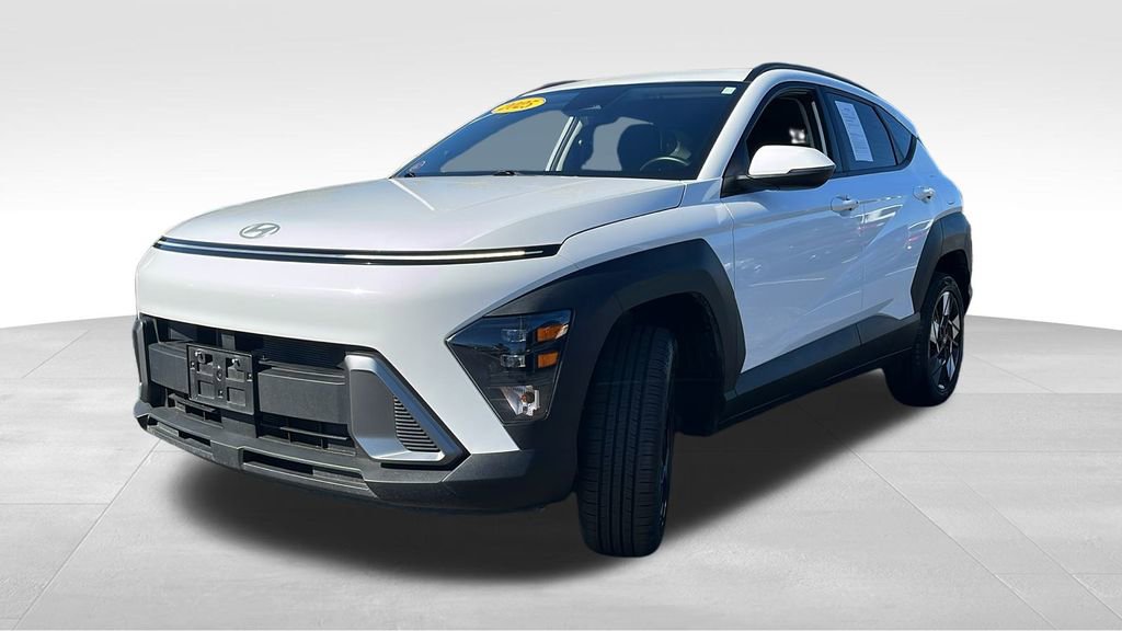Used 2025 Hyundai Kona SEL image 7