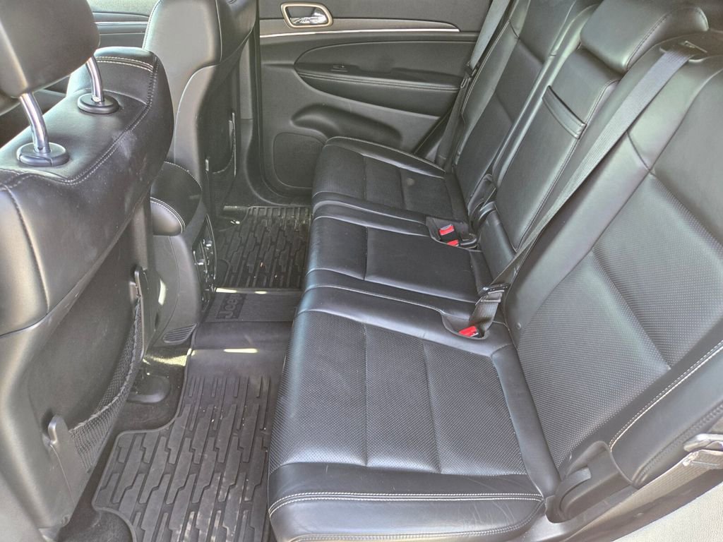 Used 2015 Jeep Grand Cherokee Limited w/ Luxury Group II AWD/4WD image 7
