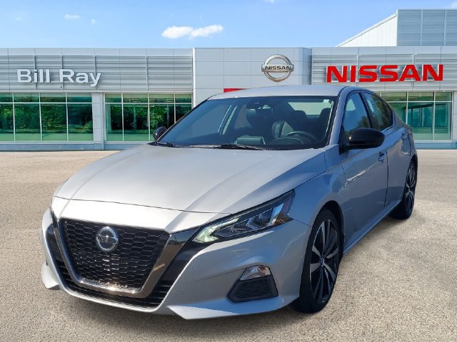 Used 2021 Nissan Altima 2.5 SR FWD image 2