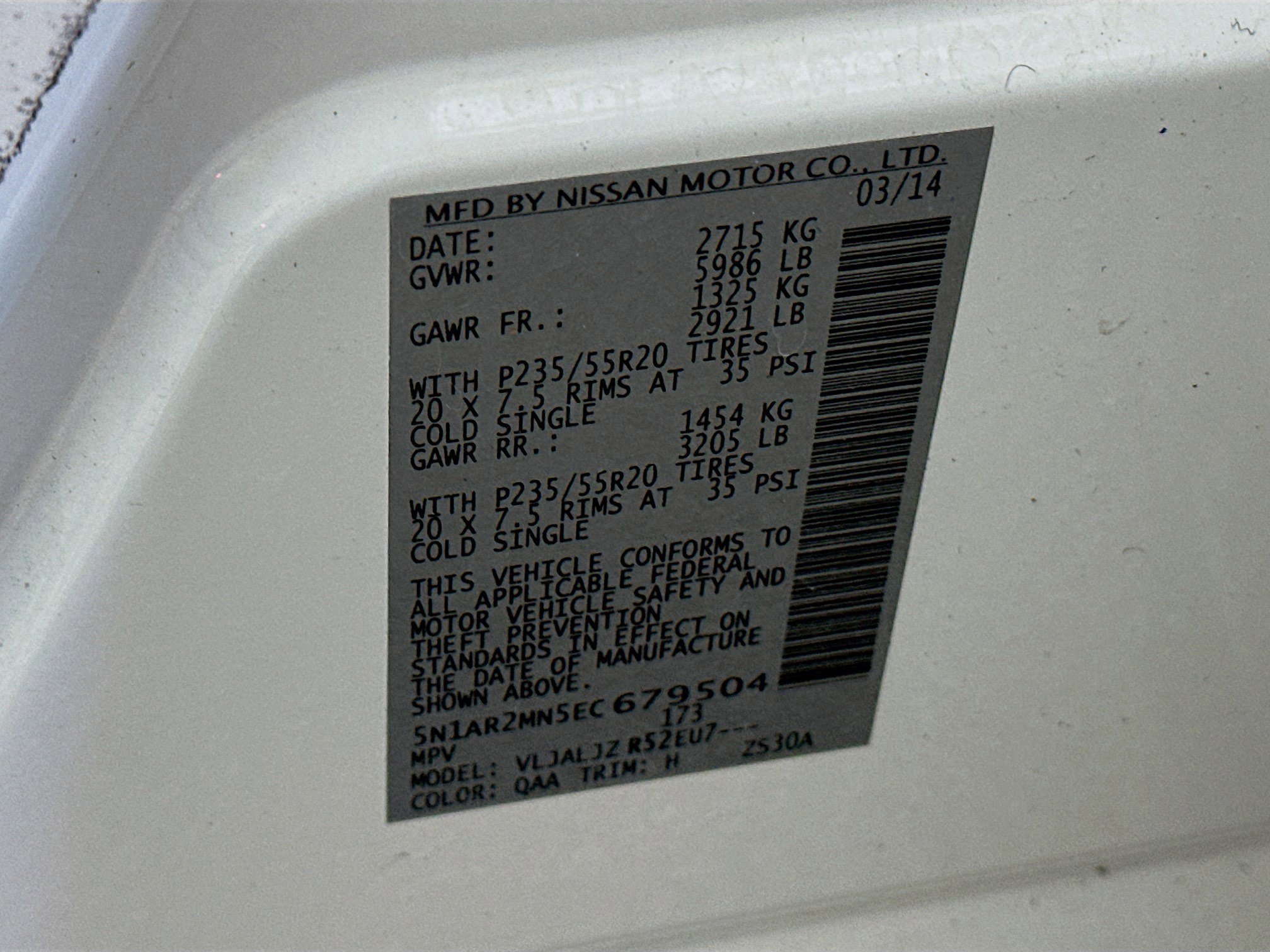 Used 2014 Nissan Pathfinder Platinum image 12