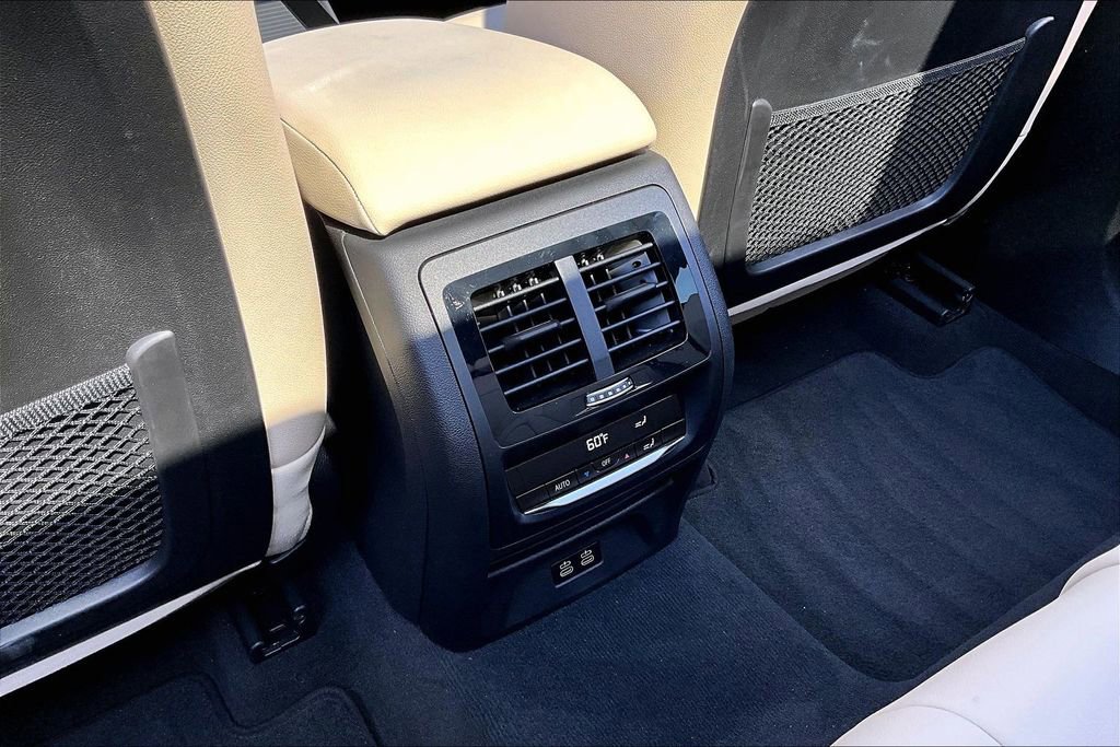 Used 2024 BMW X3 xDrive30i w/ Premium Package AWD/4WD image 25