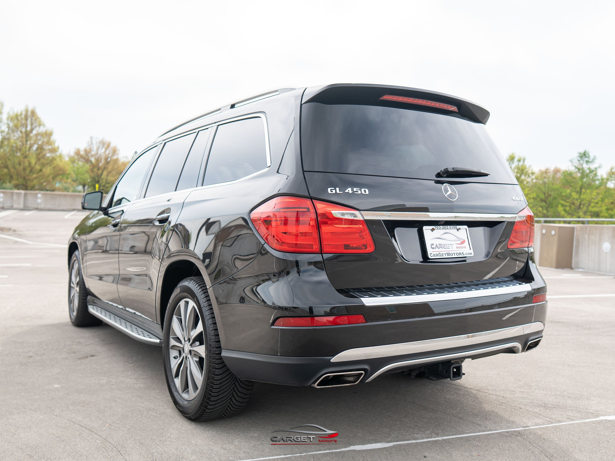 Used 2015 Mercedes-Benz GL 450 4MATIC w/ Designo Black Leather Package image 5