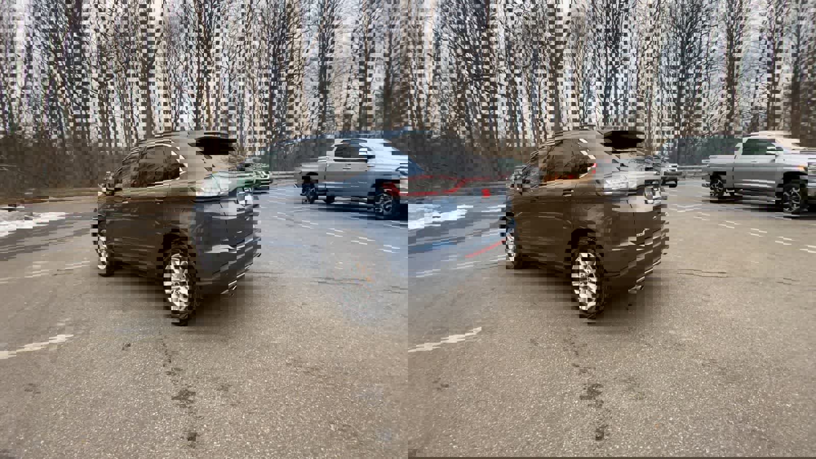 Used 2018 Ford Edge SEL image 9