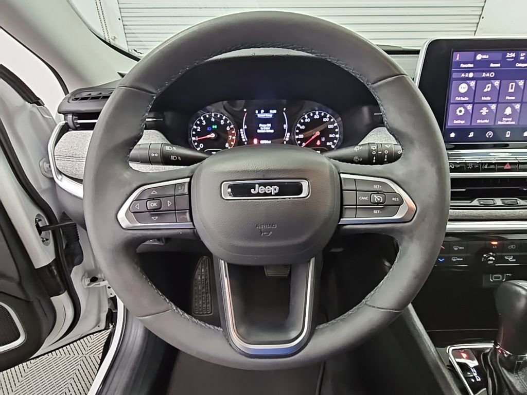 Used 2022 Jeep Compass Latitude image 26