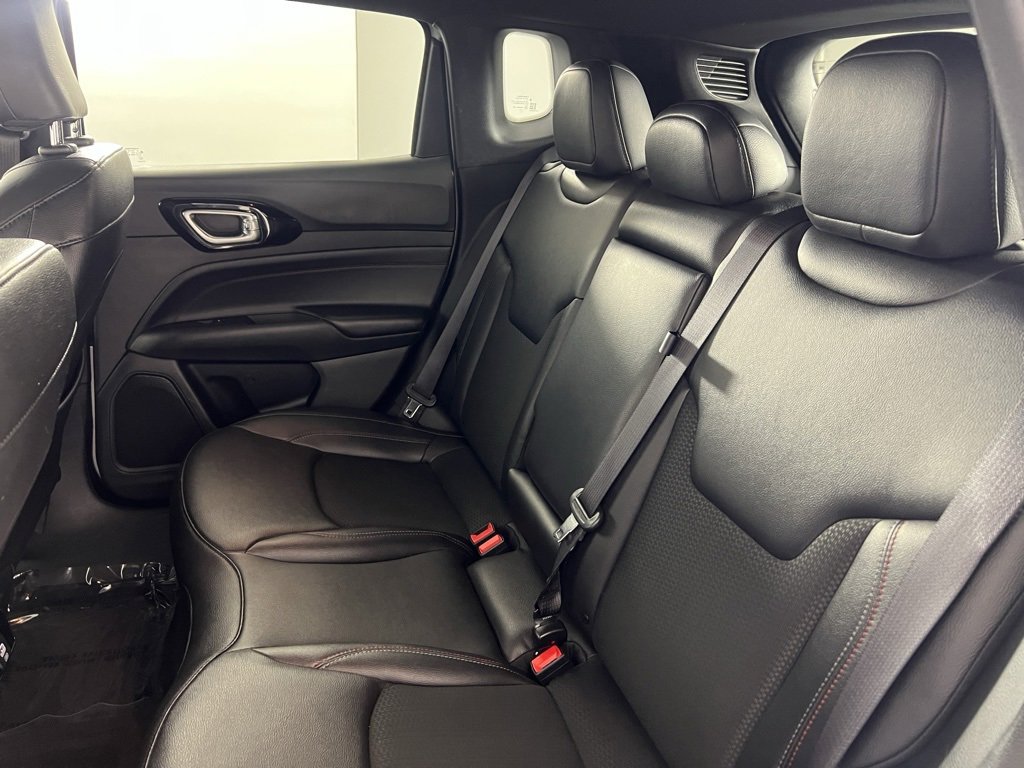 Used 2024 Jeep Compass Trailhawk image 24