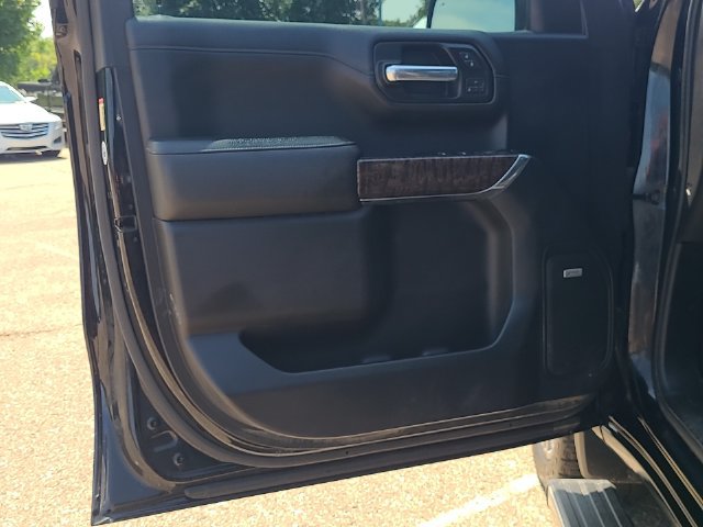 Used 2019 GMC Sierra 1500 Denali w/ Denali Ultimate Package AWD/4WD image 11