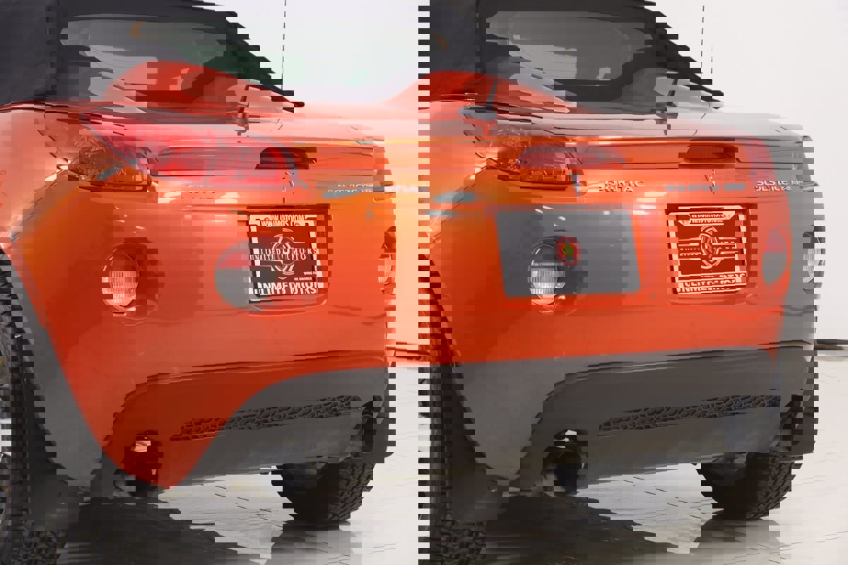 Used 2008 Pontiac Solstice GXP w/ Premium Package image 20