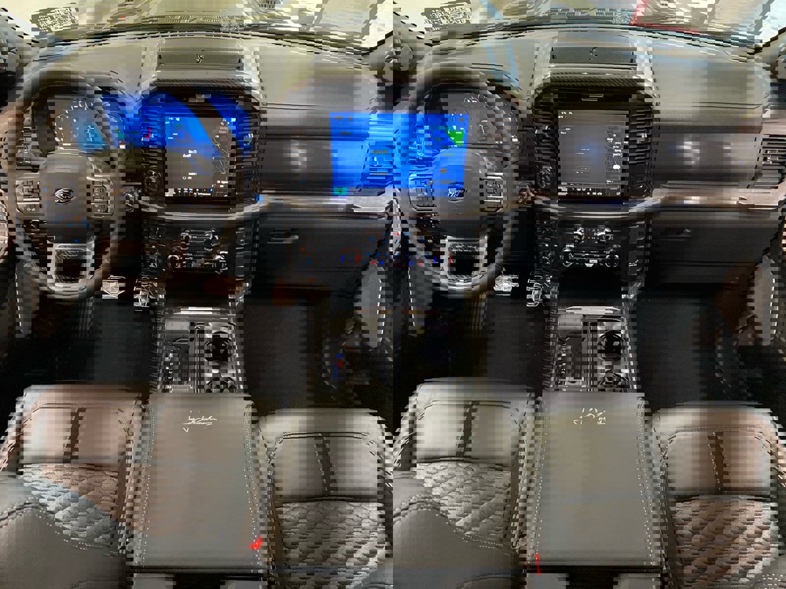 New 2026 Ford F150 Lariat w/ Equipment Group 502A High image 14