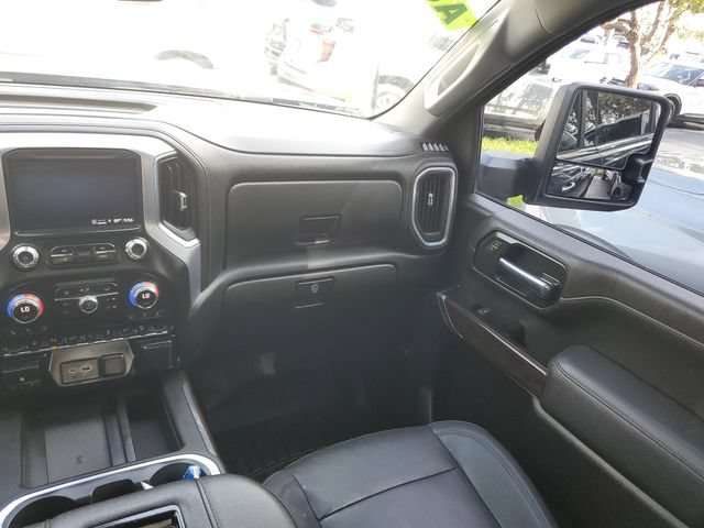 Used 2022 GMC Sierra 2500 SLT w/ SLT Preferred Package AWD/4WD image 16