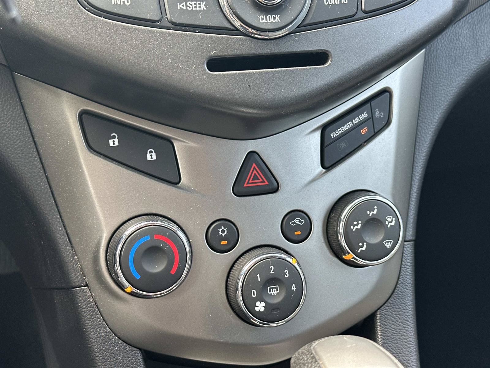 Certified 2015 Chevrolet Sonic LT FWD image 28