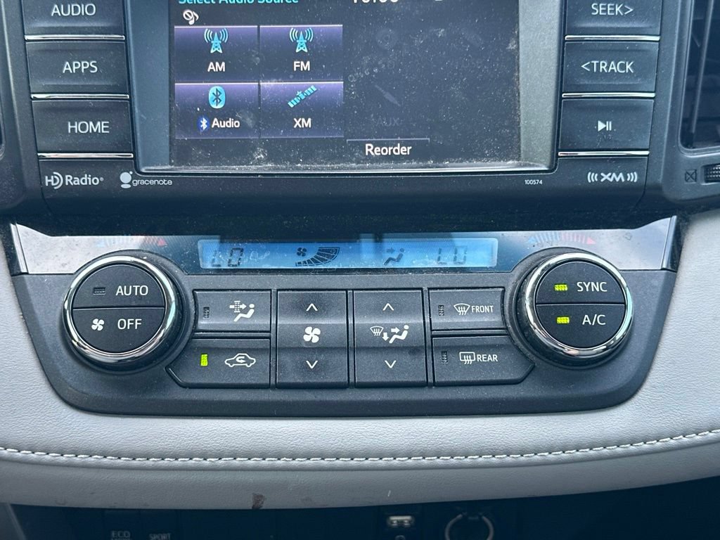 Used 2017 Toyota RAV4 XLE AWD/4WD image 24
