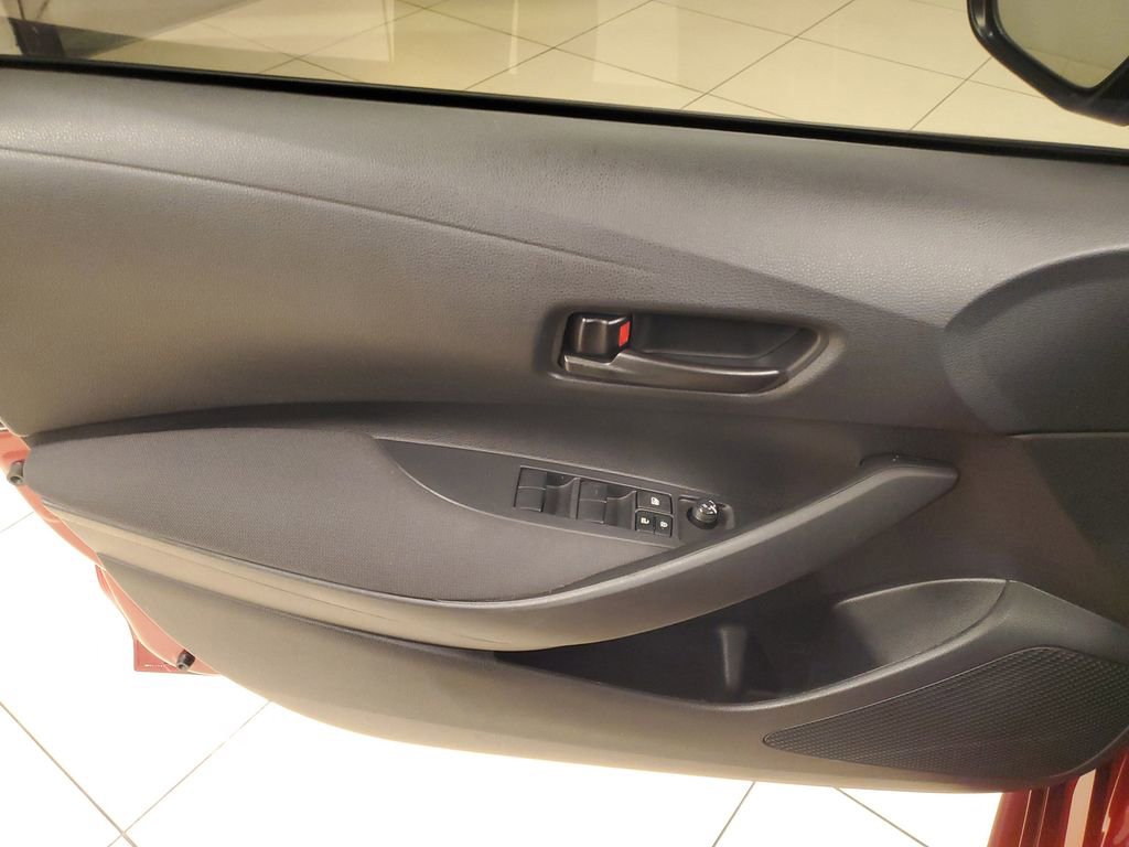 Used 2023 Toyota Corolla LE image 17