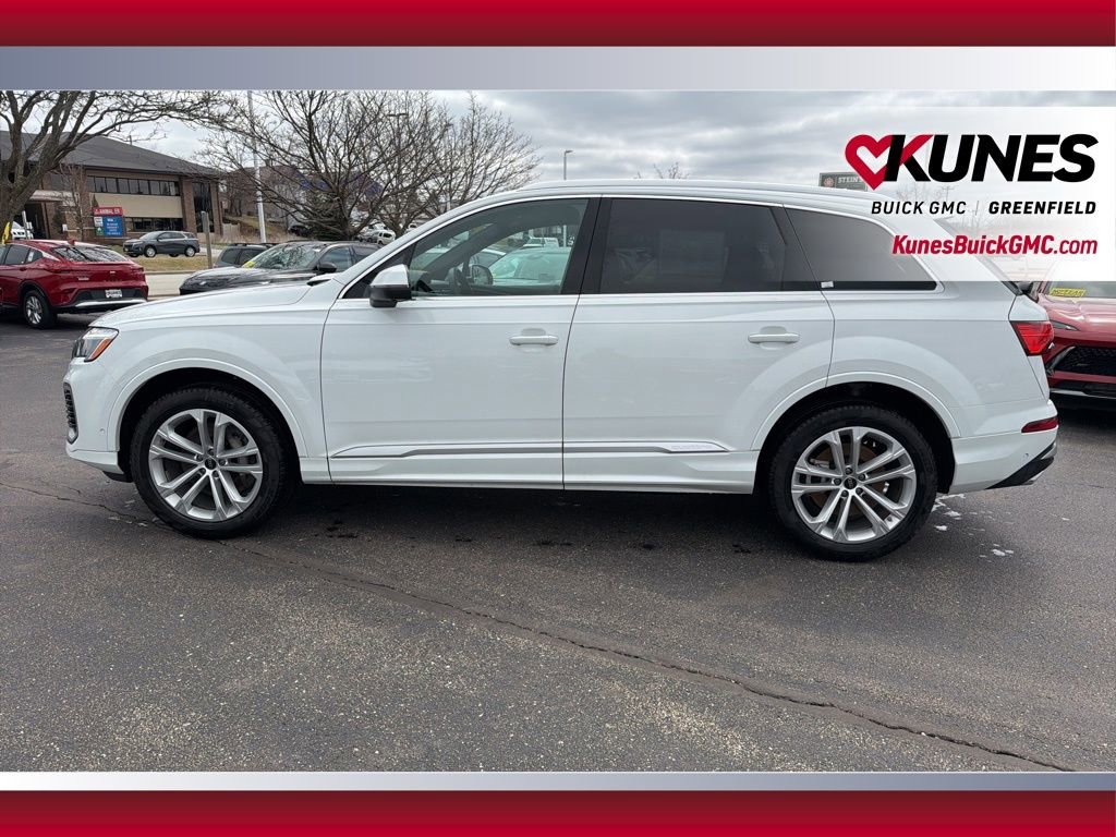 Used 2025 Audi Q7 3.0T Premium Plus image 10