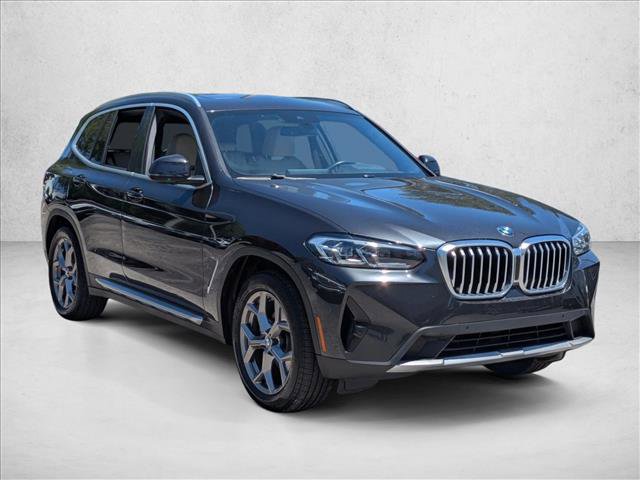 Used 2022 BMW X3 xDrive30i AWD/4WD image 3