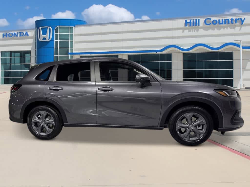 New 2026 Honda HR-V LX image 6