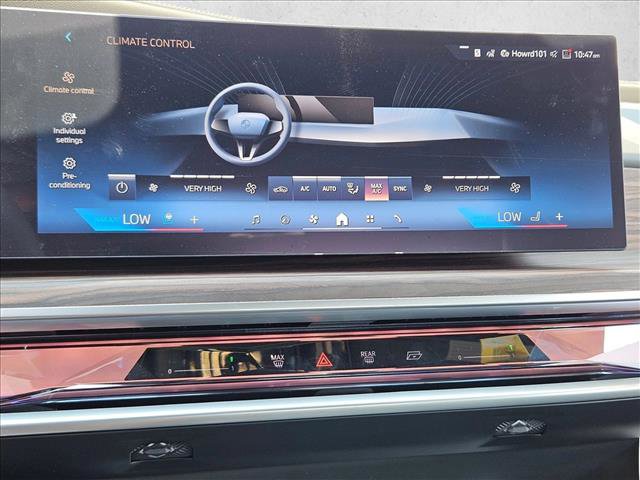 New 2025 BMW 750e xDrive image 12