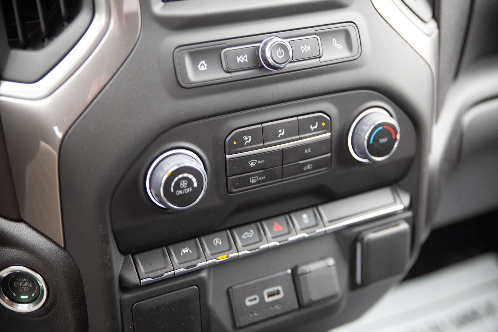 Used 2026 Chevrolet Silverado 1500 Custom image 16