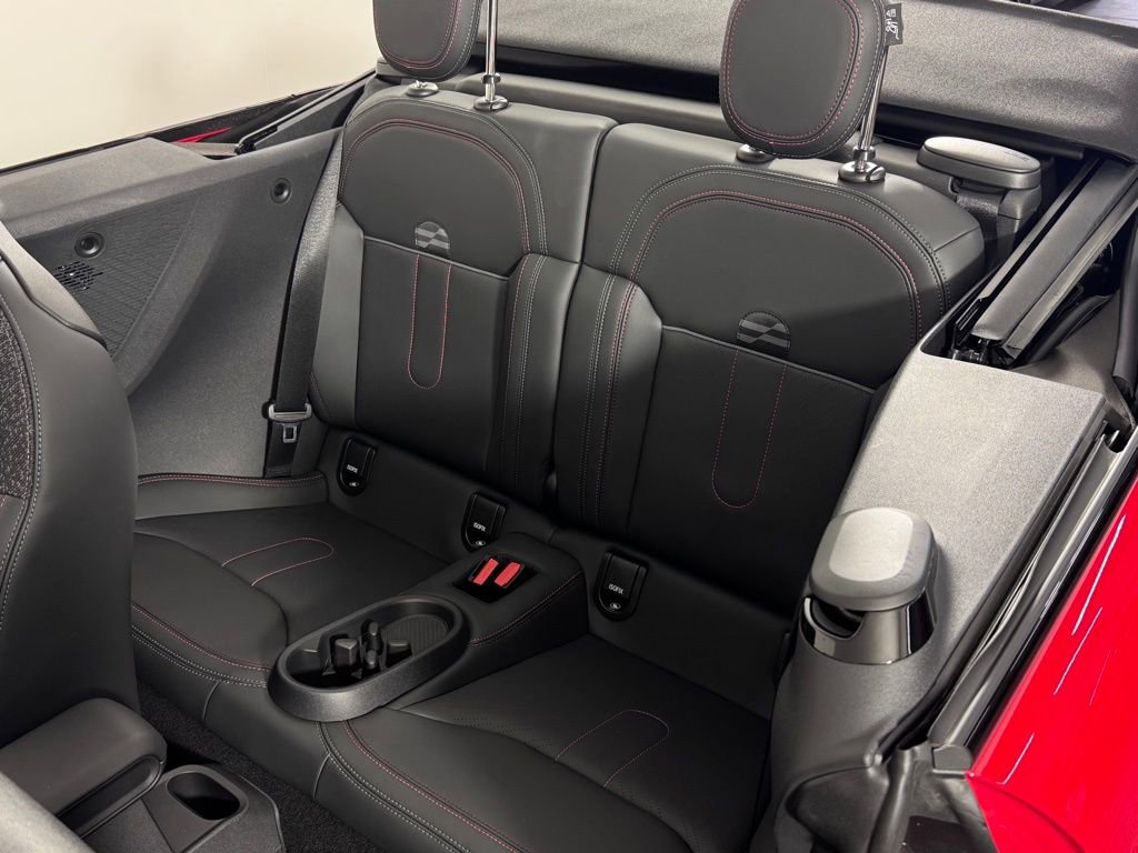 Used 2025 MINI Cooper John Cooper Works image 28