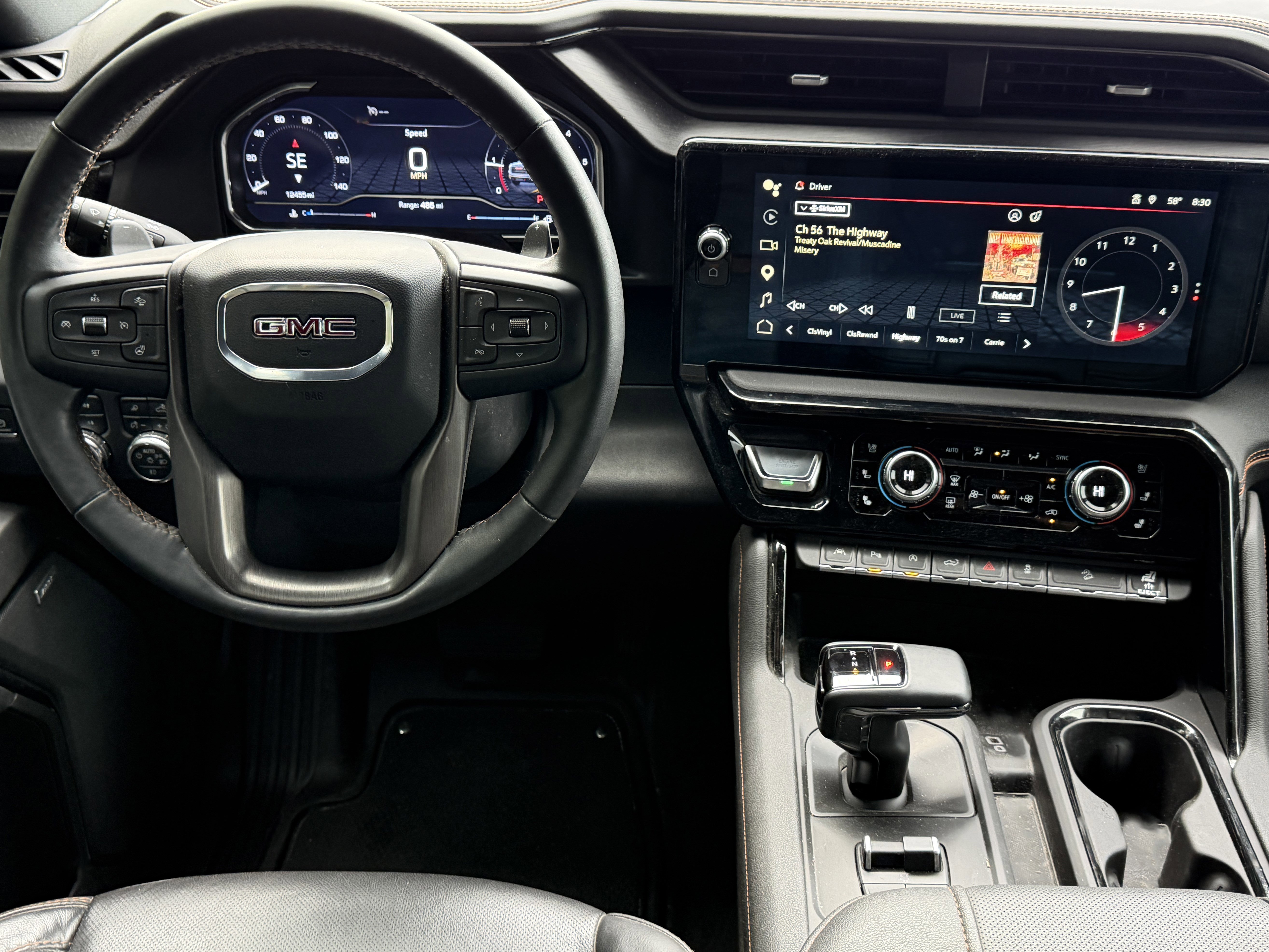 Used 2024 GMC Sierra 1500 AT4 w/ Technology Package AWD/4WD image 7