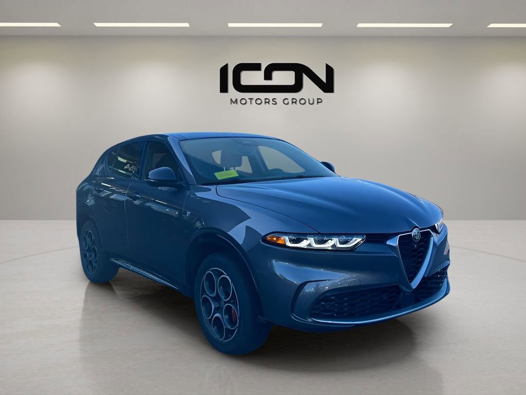 Used 2024 Alfa Romeo Tonale Ti w/ Active Assist Package image 7