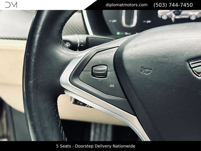 Used 2015 Tesla Model S 70D AWD/4WD image 29