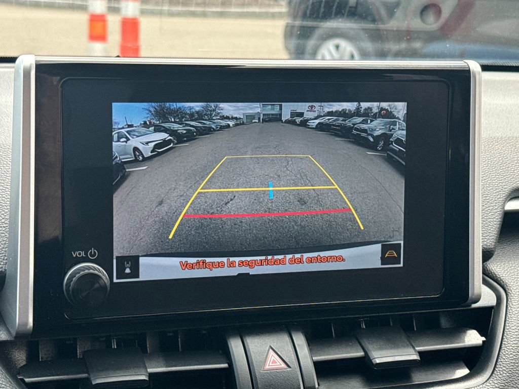 Used 2024 Toyota RAV4 LE image 23