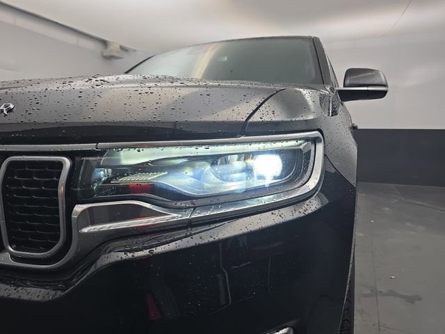 Used 2024 Jeep Wagoneer L Series II w/ Flexible Seating Group image 14