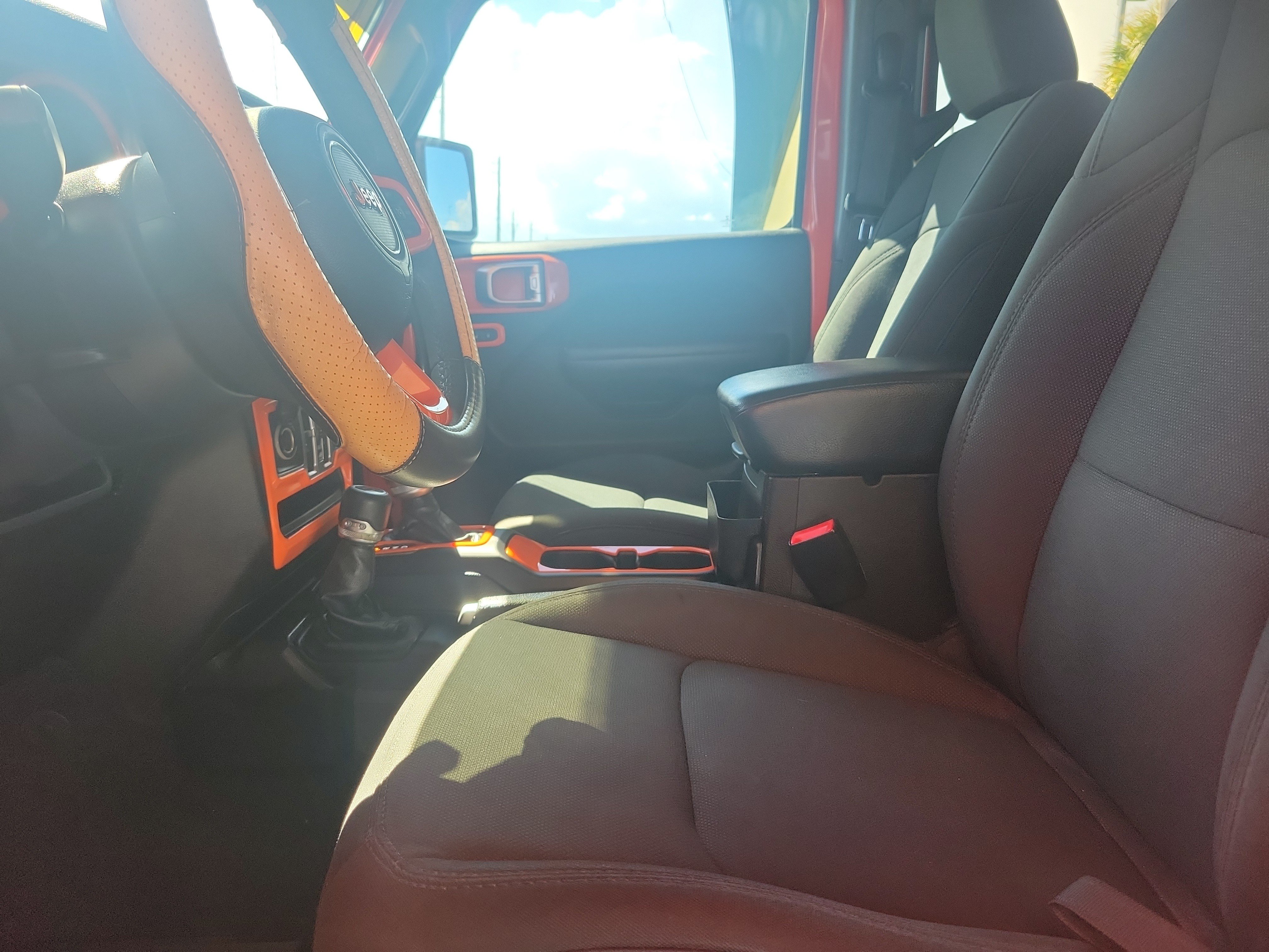 Used 2019 Jeep Wrangler Unlimited Sport S AWD/4WD image 11
