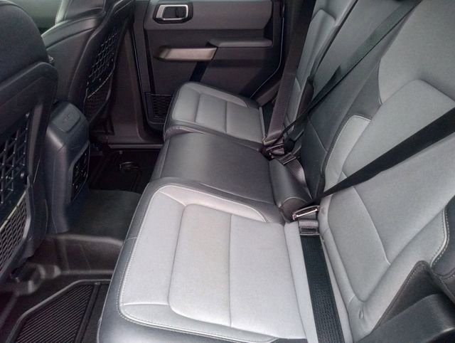 Used 2023 Ford Bronco Everglades AWD/4WD image 23