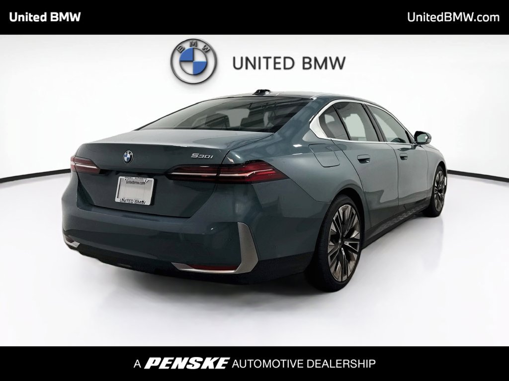 Certified 2026 BMW 530i RWD image 5
