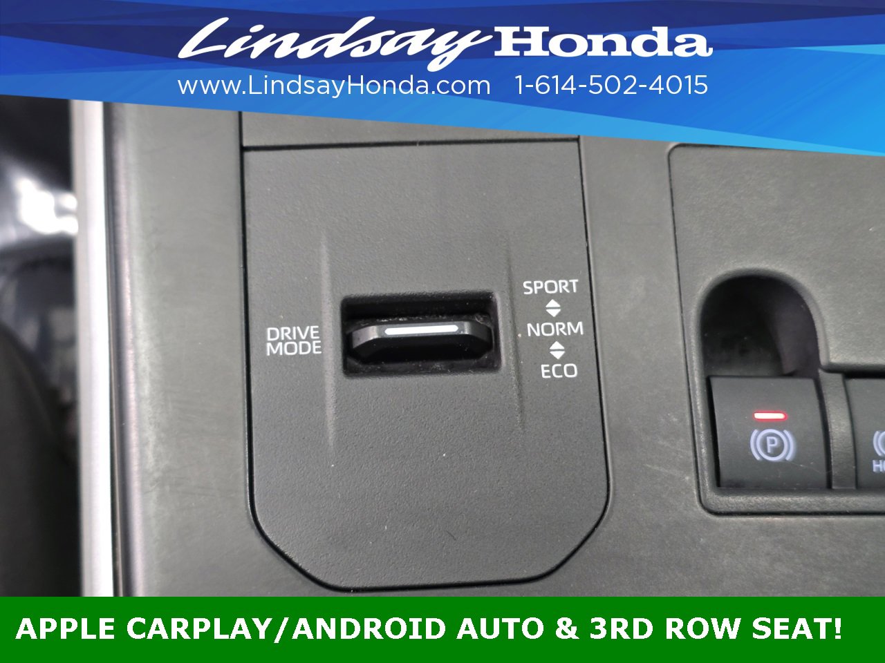 Used 2024 Toyota Highlander LE image 18