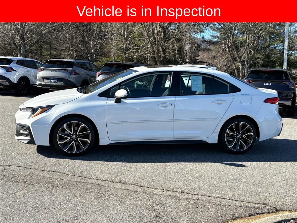 Used 2020 Toyota Corolla SE image 3