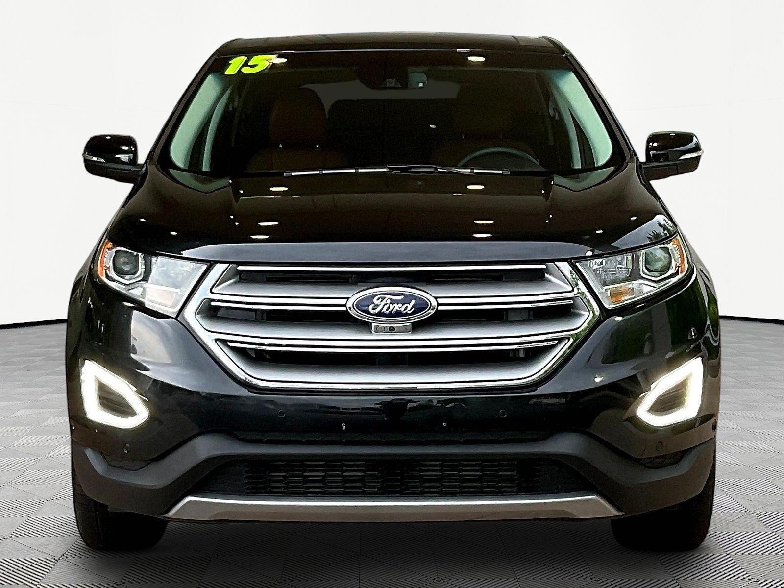 Used 2015 Ford Edge Titanium w/ Equipment Group 302A FWD image 2