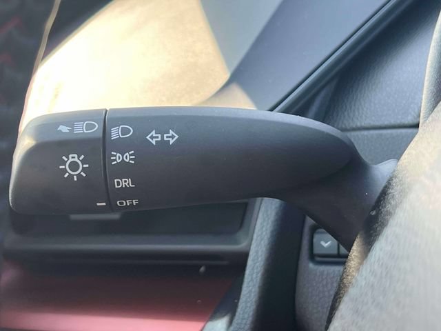 Used 2026 Toyota Prius Plug-In Hybrid FWD image 22