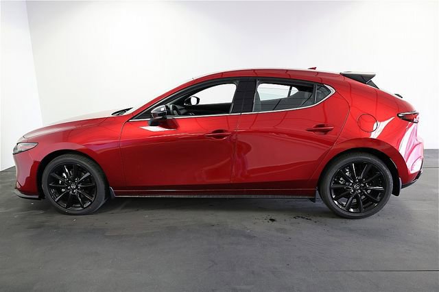 New 2026 MAZDA MAZDA3 Hatchback w/Premium Plus Pkg image 6