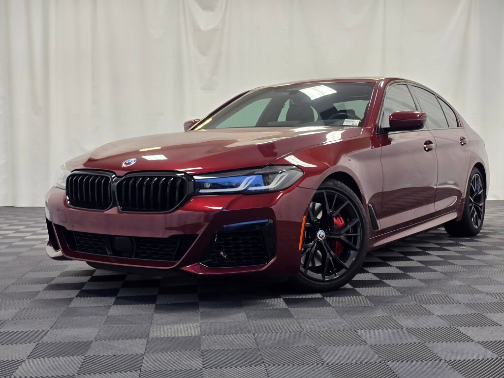 Used 2023 BMW M550i xDrive w/ Dynamic Handling Package