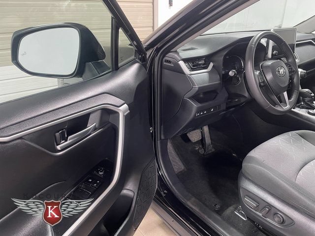 Used 2024 Toyota RAV4 AWD Hybrid w/ Weather Package image 11