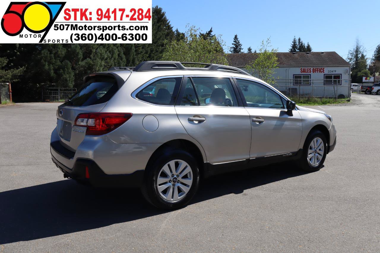 Used 2019 Subaru Outback 2.5i AWD/4WD image 7