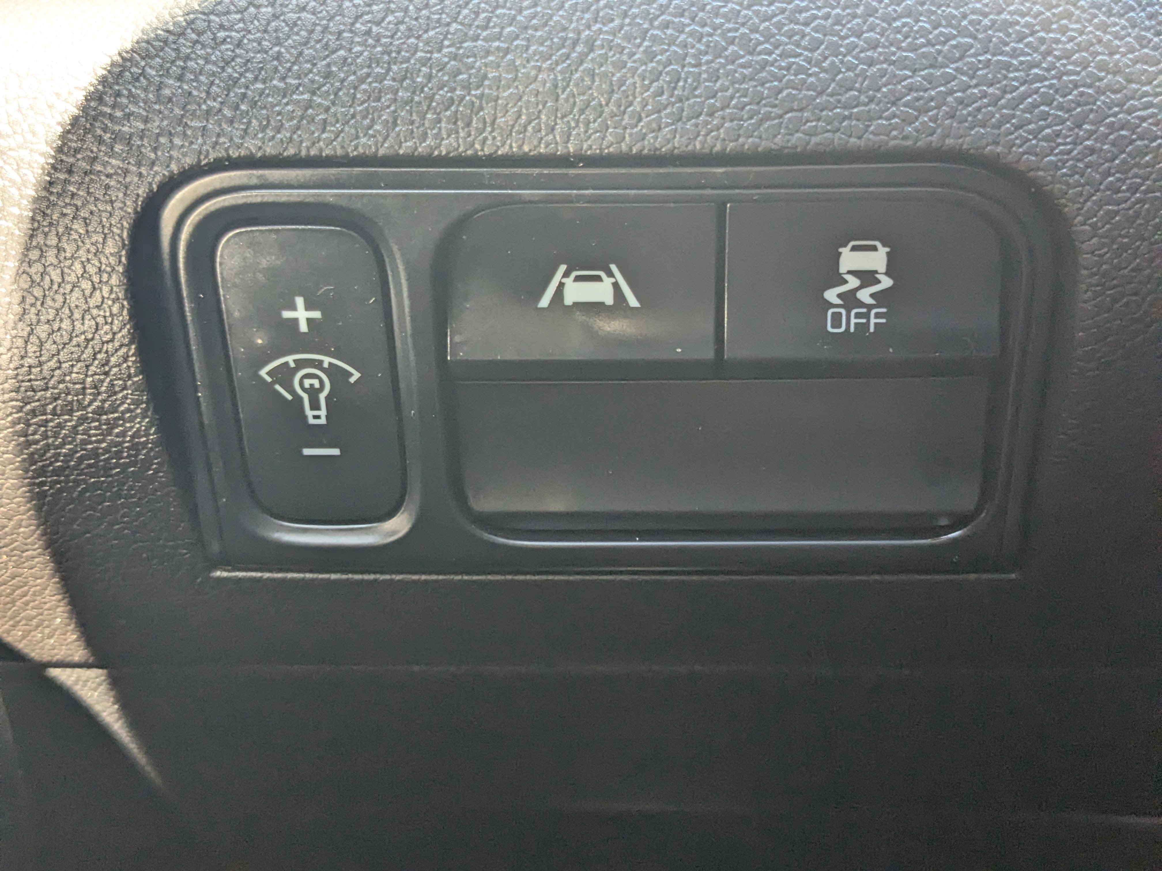 Used 2023 Kia Sorento S w/ Panoramic Sunroof Package image 35