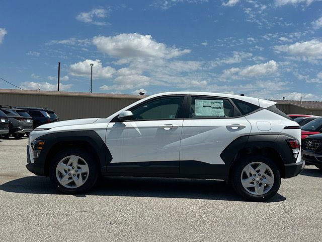 New 2026 Hyundai Kona SE AWD/4WD image 3