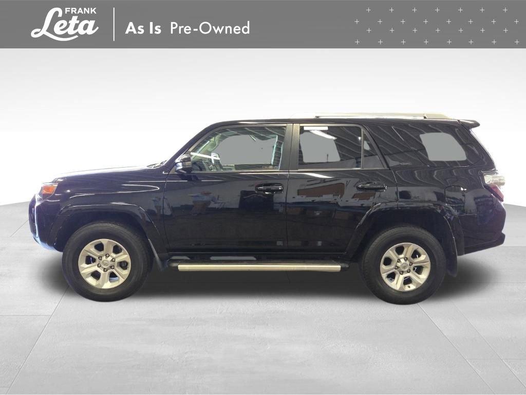 Used 2015 Toyota 4Runner SR5 image 3