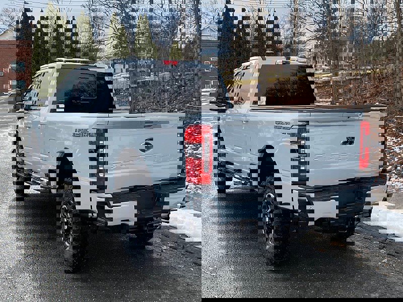 New 2026 Ford F350 Lariat w/ Tremor Off-Road Package image 13