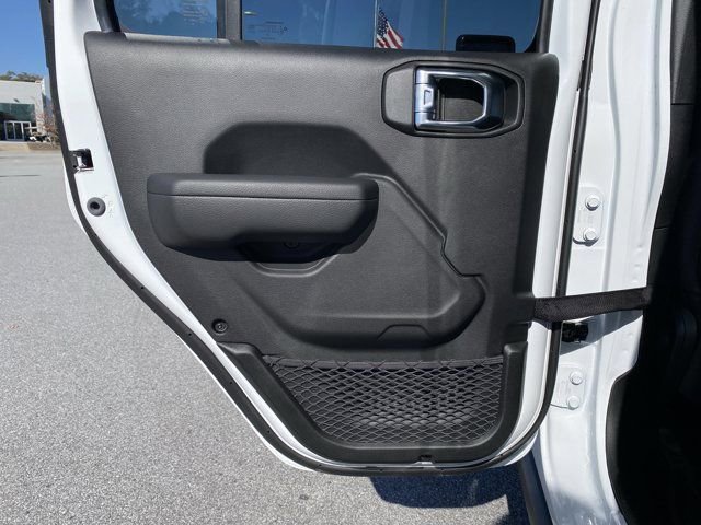 New 2026 Jeep Wrangler Unlimited Rubicon image 27