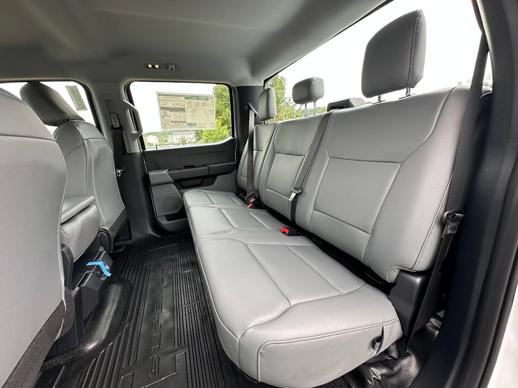 New 2026 Ford F250 XL AWD/4WD image 19