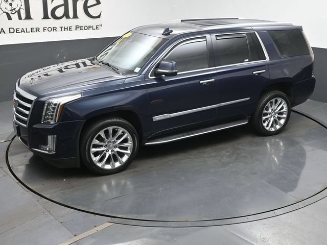 Used 2020 Cadillac Escalade Luxury AWD/4WD image 45