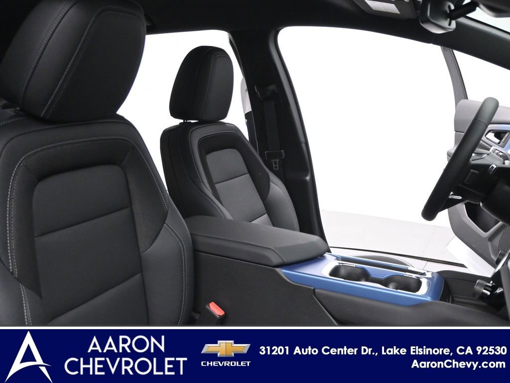 New 2026 Chevrolet Equinox EV LT image 25