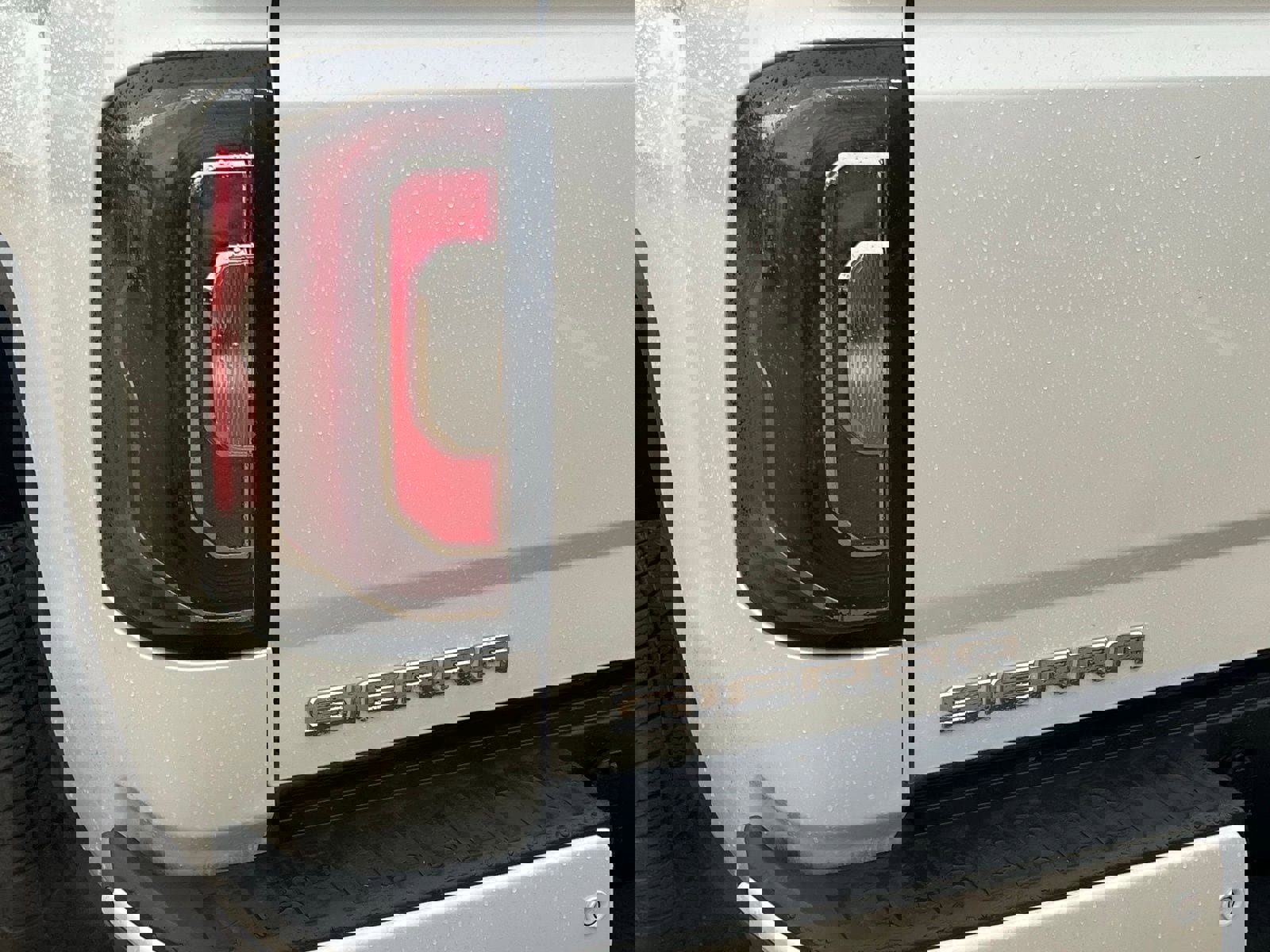 Used 2017 GMC Sierra 1500 Denali w/ Denali Ultimate Package image 14