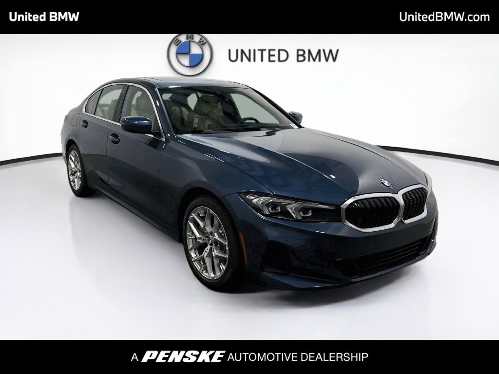 New 2026 BMW 330i Sedan w/ Convenience Package RWD image 3