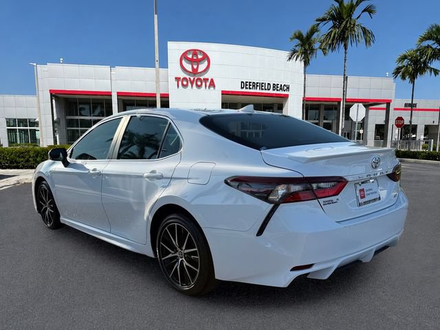 Certified 2023 Toyota Camry SE FWD image 5